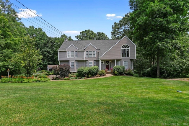 5 Pheasant Run, Guilford, CT 06437 - view of front facade with a front lawn