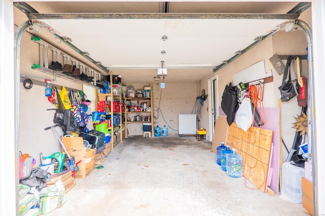 50 Fox Hill Rd, Stratford, CT 06614 - view of garage