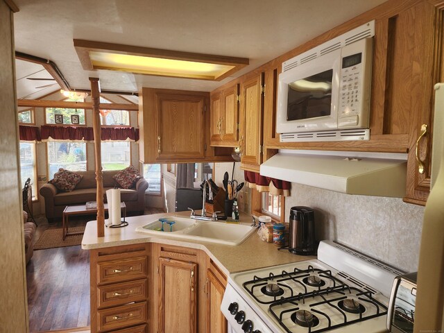42 Pierce Rd, Preston, CT 06365 - kitchen featuring white appliances, a sink, light countertops, dark wood finished floors, and lofted ceiling