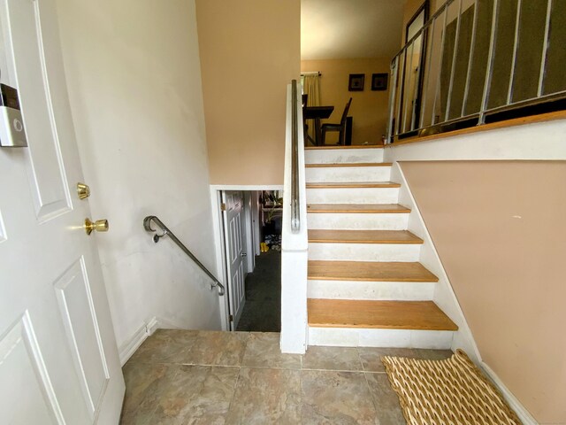 456 Main St, West Haven, CT 06516 - view of staircase