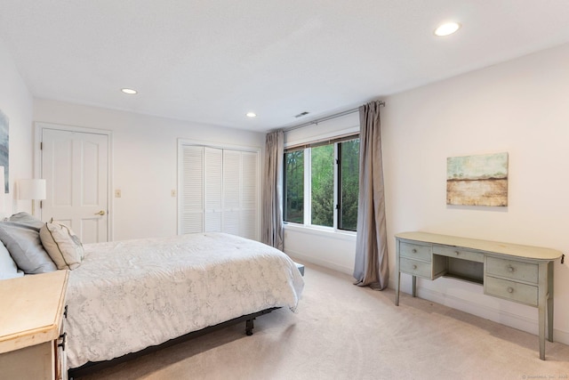 498 Eastbury Hill Rd, Glastonbury, CT 06033 - bedroom featuring light carpet, recessed lighting, a closet, and baseboards