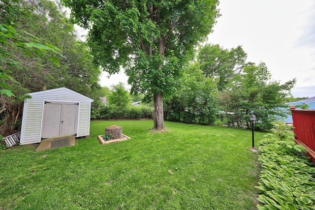 839 Washington Avenue Extension, Waterbury, CT 06708 - view of grassy yard