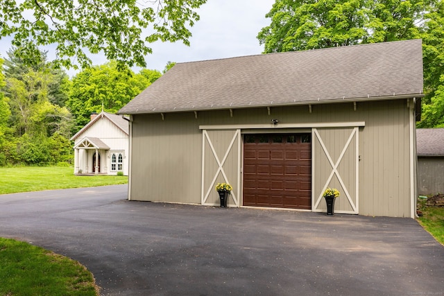 290 Waterville Rd, Avon, CT 06001 - view of detached garage