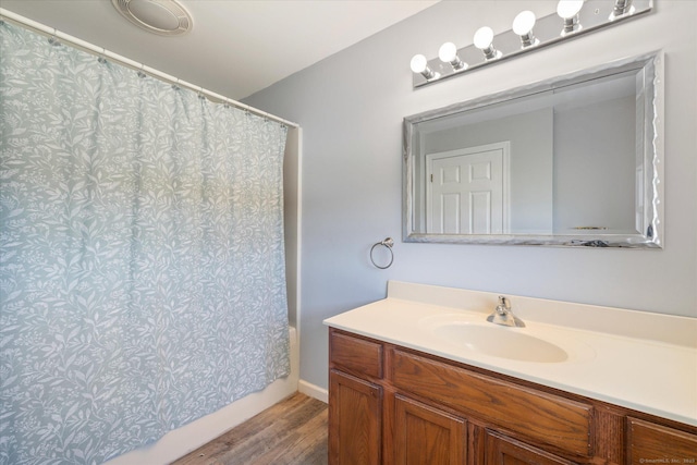 6 Margaret Cir, Pomfret, CT 06259 - bathroom featuring a shower with curtain, wood finished floors, and vanity