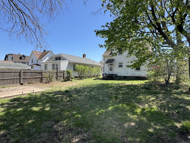 33 E Brown St, West Haven, CT 06516 - view of yard with fence