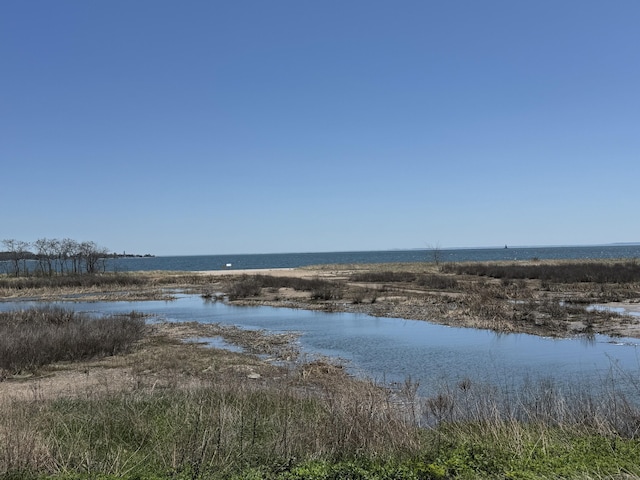33 E Brown St, West Haven, CT 06516 - water view