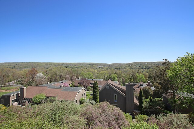 225 Heritage Vlg Unit E, Southbury, CT 06488