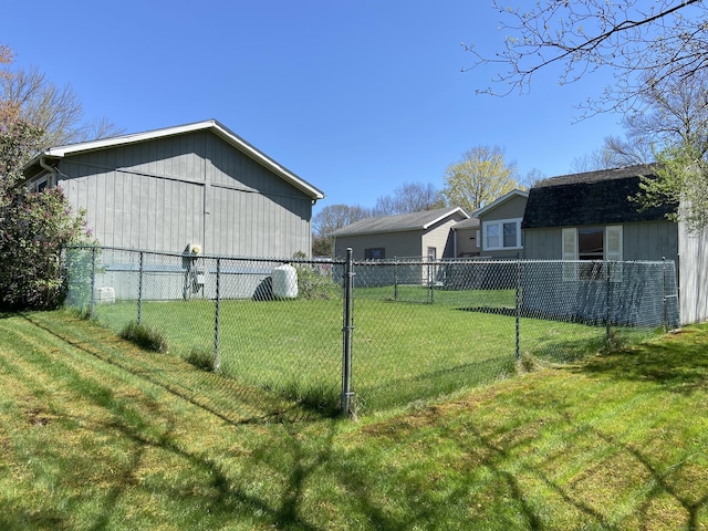 20 Connecticut Dr, Plainfield, CT 06374 - view of yard