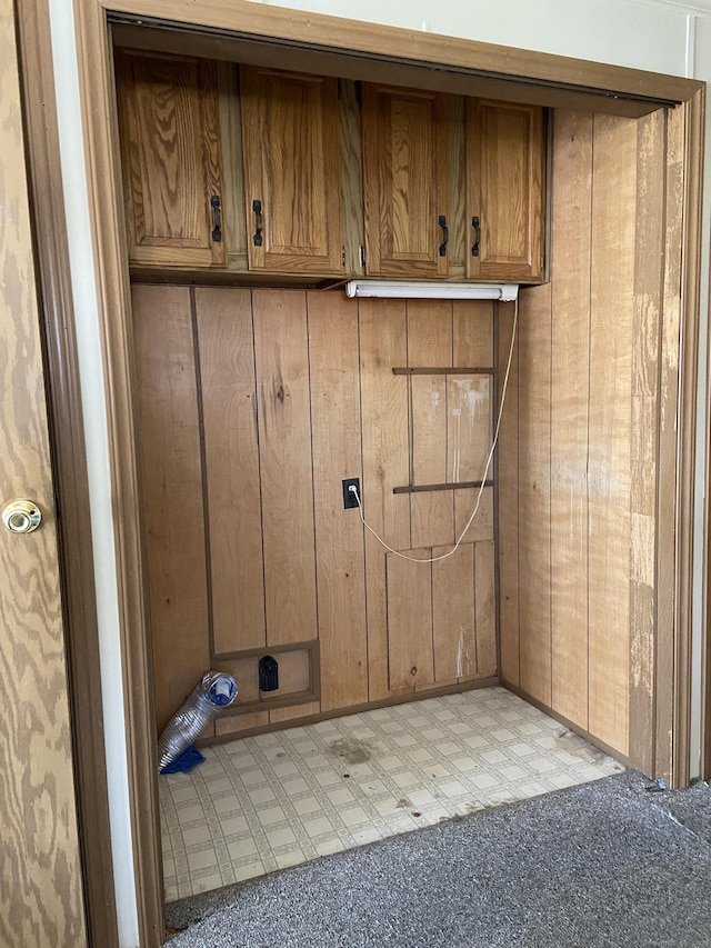 20 Connecticut Dr, Plainfield, CT 06374 - detailed view of tile patterned floors and wood walls
