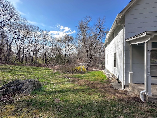 39 Tanner Ave, Norwich, CT 06360 - view of grassy yard