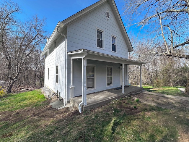 39 Tanner Ave, Norwich, CT 06360 - view of side of property featuring a porch