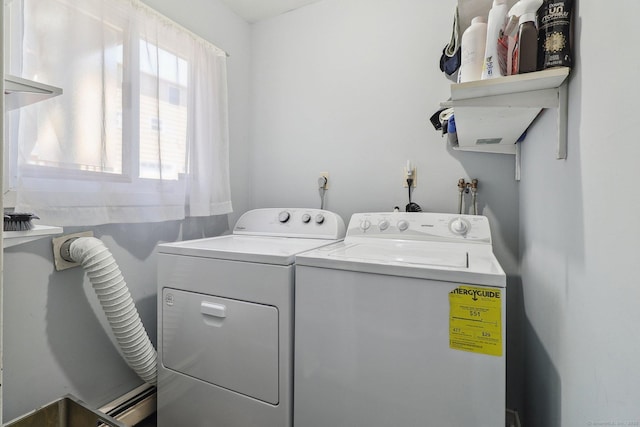 46 Fairway Grn, Fairfield, CT 06825 - clothes washing area featuring washing machine and clothes dryer and laundry area