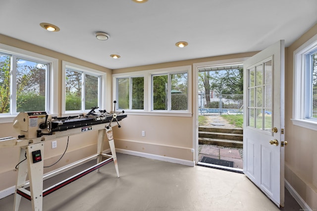 16 Willow Ln, Clinton, CT 06413 - workout room with baseboards
