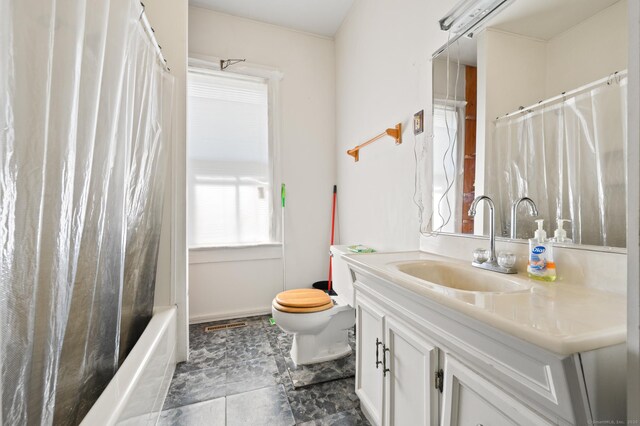 461 Meriden Waterbury Tpke, Southington, CT 06489 - full bathroom with vanity, toilet, and shower / tub combo with curtain