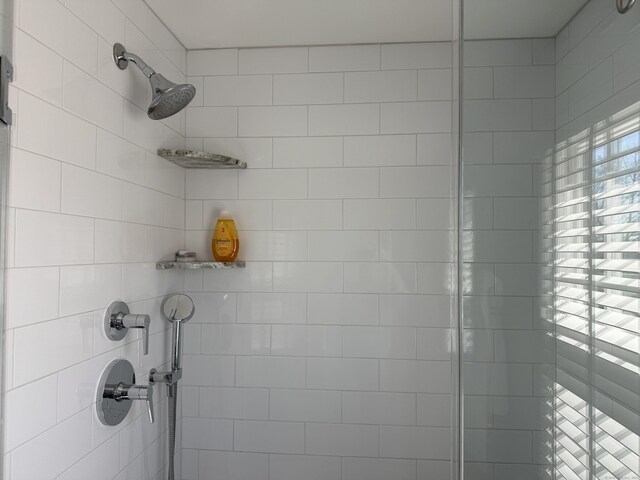 room details with a tile shower