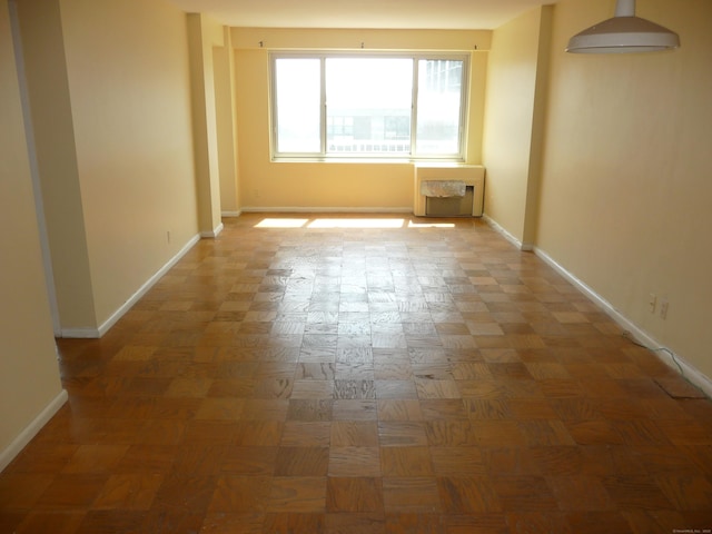 100 York St Unit 9H, New Haven, CT 06511 - spare room featuring baseboards