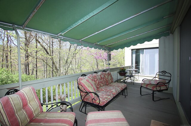 699 Heritage Vlg Unit B, Southbury, CT 06488