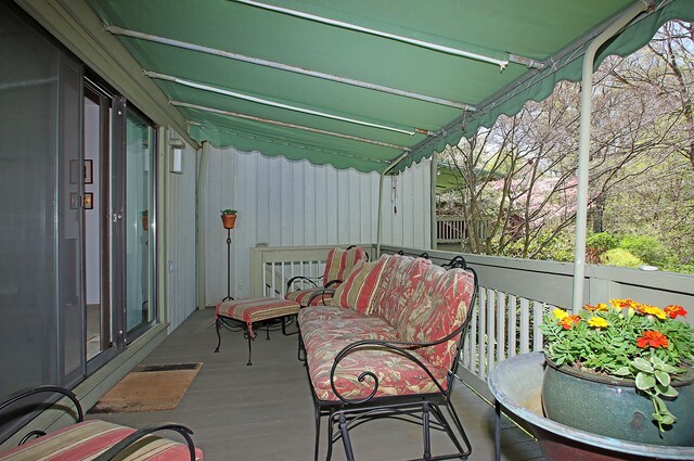 699 Heritage Vlg Unit B, Southbury, CT 06488