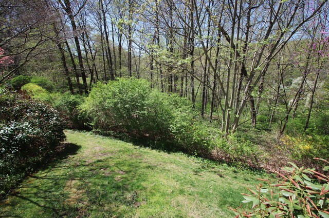 699 Heritage Vlg Unit B, Southbury, CT 06488