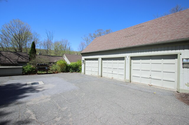 699 Heritage Vlg Unit B, Southbury, CT 06488