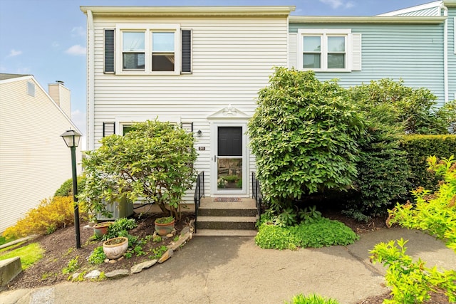 view of front of house