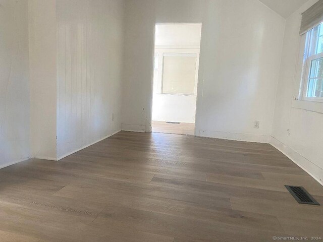 18 Oaklawn Ave, Stamford, CT 06905 - photo 13