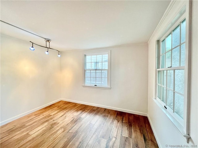 18 Oaklawn Ave, Stamford, CT 06905 - photo 16