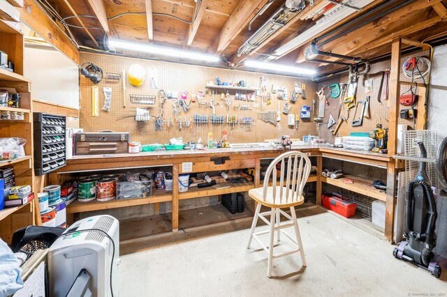35 Hampton Ln, Stamford, CT 06903 - below grade area featuring a workshop area