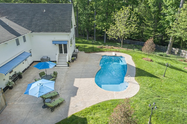 72 S Salem Rd, Ridgefield, CT 06877 - view of pool with a patio area and a diving board