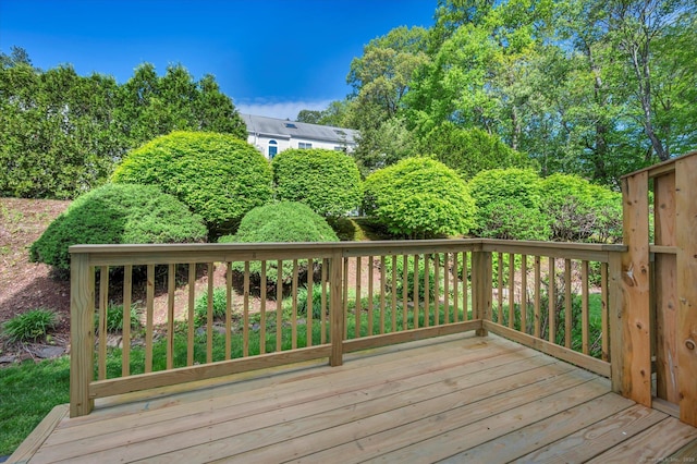 37 Valley Run Dr Unit 37, Cromwell, CT 06416 - view of wooden deck