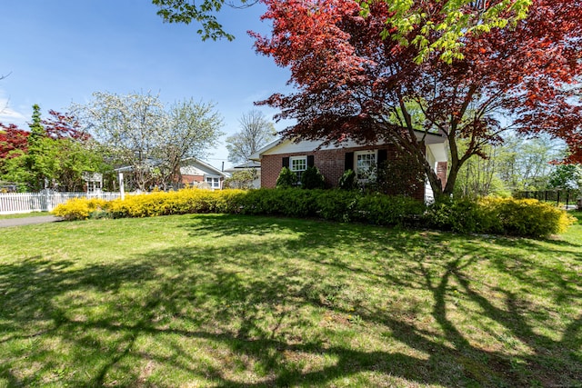 144 Fiesta Hts, Meriden, CT 06451 - view of yard