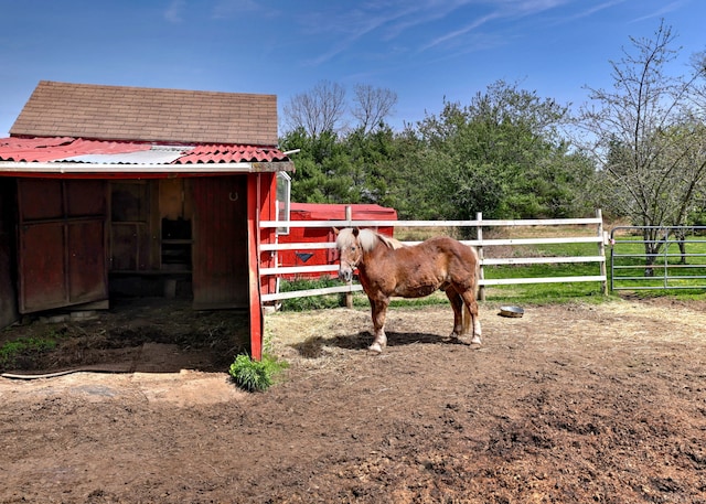 104 S St, Morris, CT 06763 - view of stable