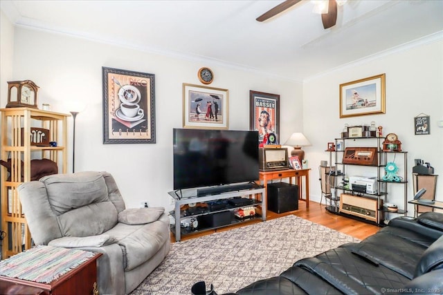 21 Woodcrest Ln Unit 21, Danbury, CT 06810 - living room with crown molding, ceiling fan, and wood finished floors