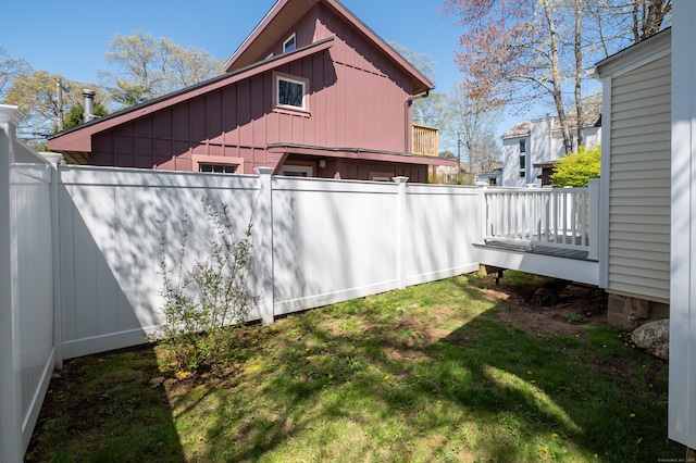 2 Bartholomew Rd, Branford, CT 06405 - view of yard with fence and a deck