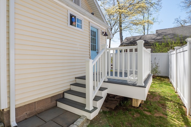 2 Bartholomew Rd, Branford, CT 06405 - wooden terrace with fence