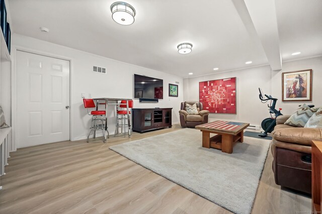 6 Weathervane Hl, Westport, CT 06880 - living area featuring recessed lighting, wood finished floors, and baseboards