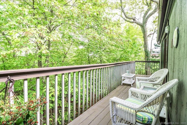 28D Harbour Vlg, Branford, CT 06405 - view of wooden deck