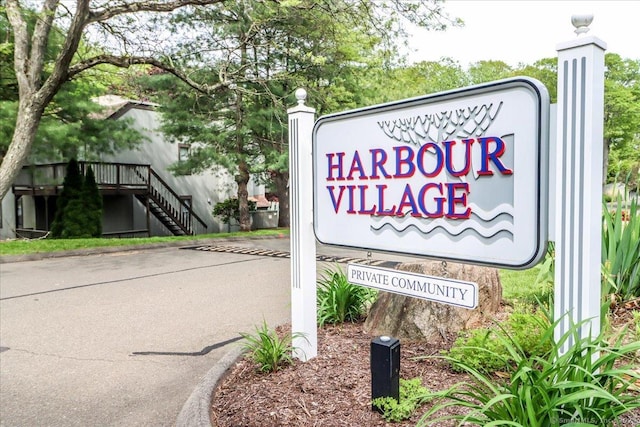 28D Harbour Vlg, Branford, CT 06405 - view of community / neighborhood sign
