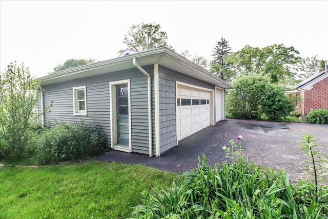 110 Deer Hill Ave, Danbury, CT 06810 - view of garage