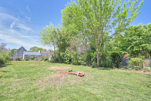 224 1st Ave, West Haven, CT 06516 - view of green lawn