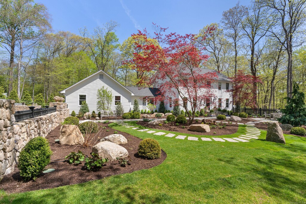 24 Silver Spring Rd, Wilton, CT 06897 - view of yard