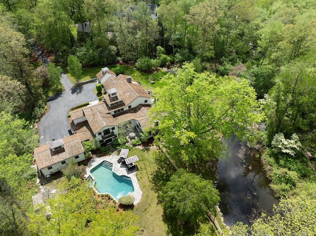 1580 Ponus Rdg, New Canaan, CT 06840 - aerial view of property and surrounding area featuring a pool area and a forest