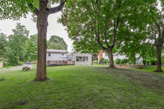 76 Chidsey Dr, North Branford, CT 06471 - view of yard with a deck