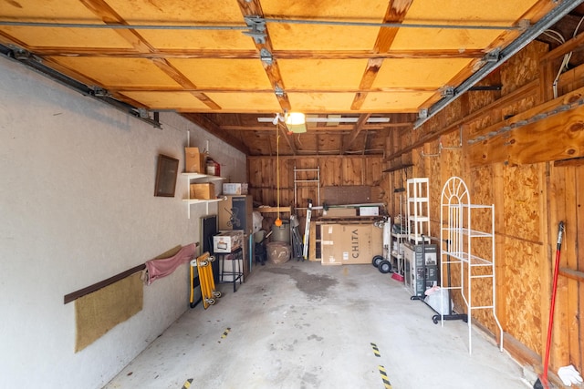 7 Copper Hill Dr Unit 7, Guilford, CT 06437 - view of garage
