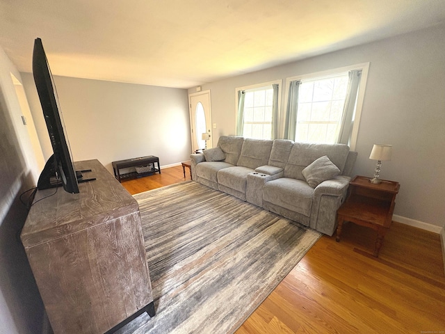 161 Old New London Rd, Salem, CT 06420 - living area with baseboards and wood finished floors