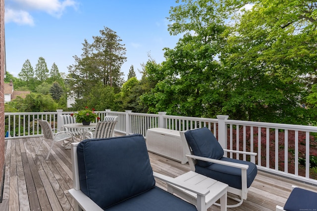 138 Ocean Dr W, Stamford, CT 06902 - photo 27