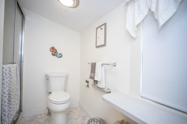 62 Lynde St, Old Saybrook, CT 06475 - full bath featuring toilet and baseboards