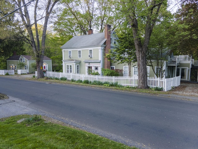45 Roseland Park Rd, Woodstock, CT 06281 - view of front of house featuring a chimney