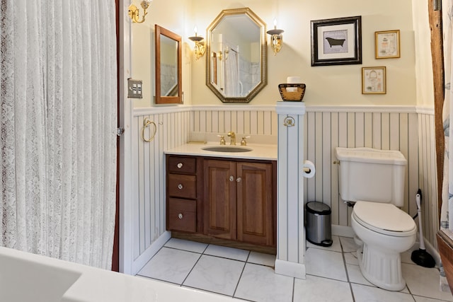 45 Roseland Park Rd, Woodstock, CT 06281 - bathroom with a wainscoted wall, toilet, curtained shower, vanity, and a tub to relax in