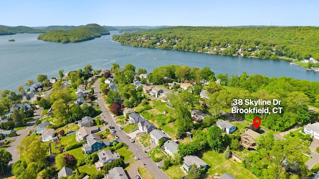 38 Skyline Dr, Brookfield, CT 06804 - aerial view of residential area featuring a large body of water and a forest
